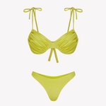 Bikini sostenible Gara Maca Lima de CIRCU. Top fruncido con aros y tirantes ajustables, combinado con braga tanga. Tejido ECOWAVE® en color lima vibrante con acabado brillante de lúrex. Hecho éticamente en España.