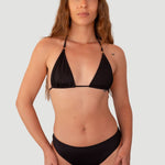 Bikini sostenible Lise Bimba Moon negro vista frontal con top triangulo y braga brasilena - CIRCU